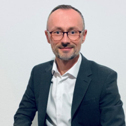 Artur Biernatowski Presenter Artur Biernatowski